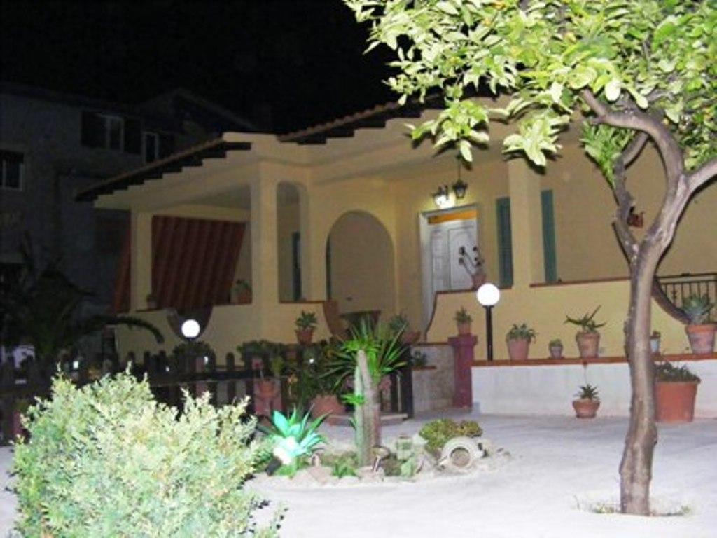 B&B Terra del Sole San Leone Esterno foto